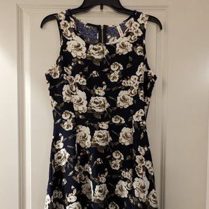 Black Floral Sleeveless Dress - Size M - Juniors
